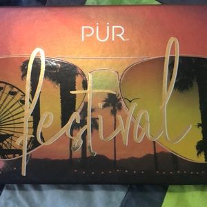 Brand new pur makeup eyeshadow palette